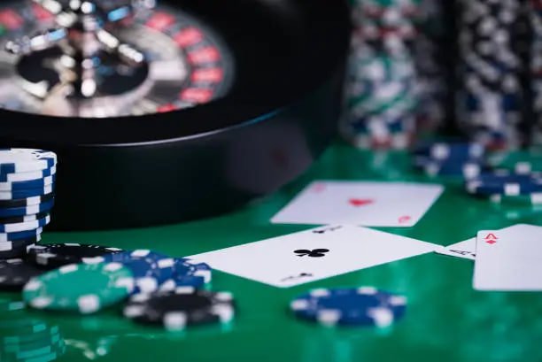 Tampilan meja Live Casino fixbos88 dengan dealer langsung via streaming
